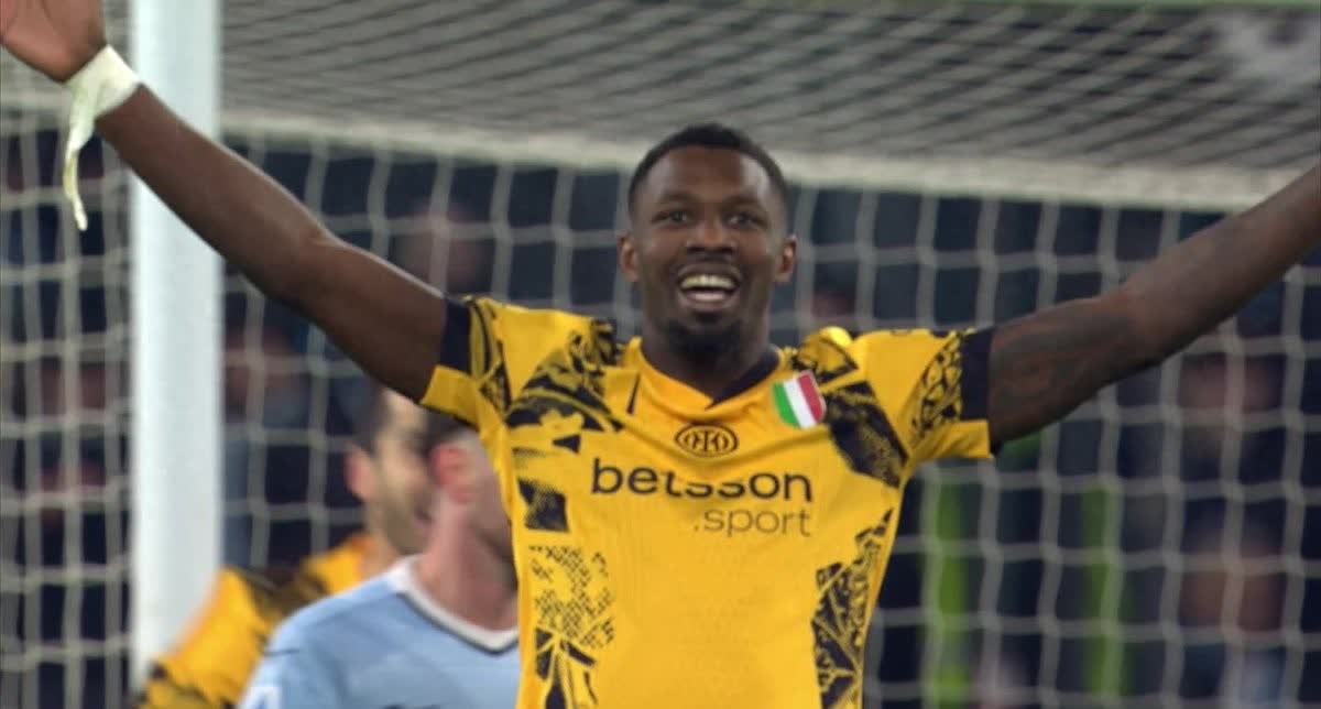 赛中看到更 赛中看到更