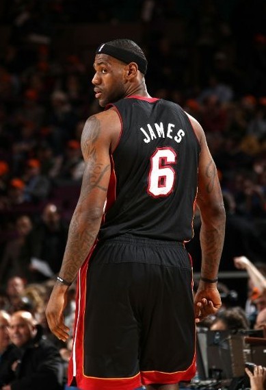 精准的发球 精准的发球