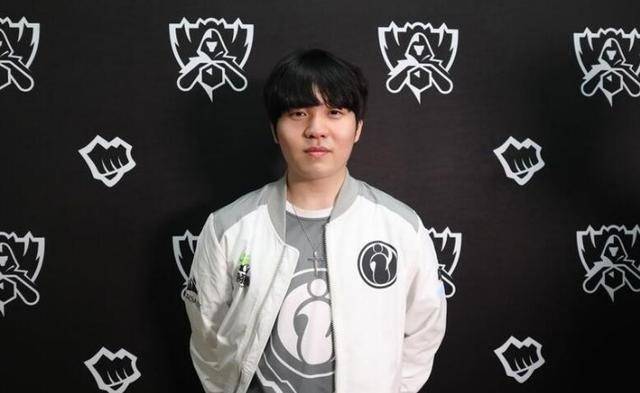 赛后互相请 赛后互相请