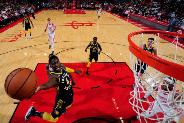 在籃板爭奪 在籃板爭奪