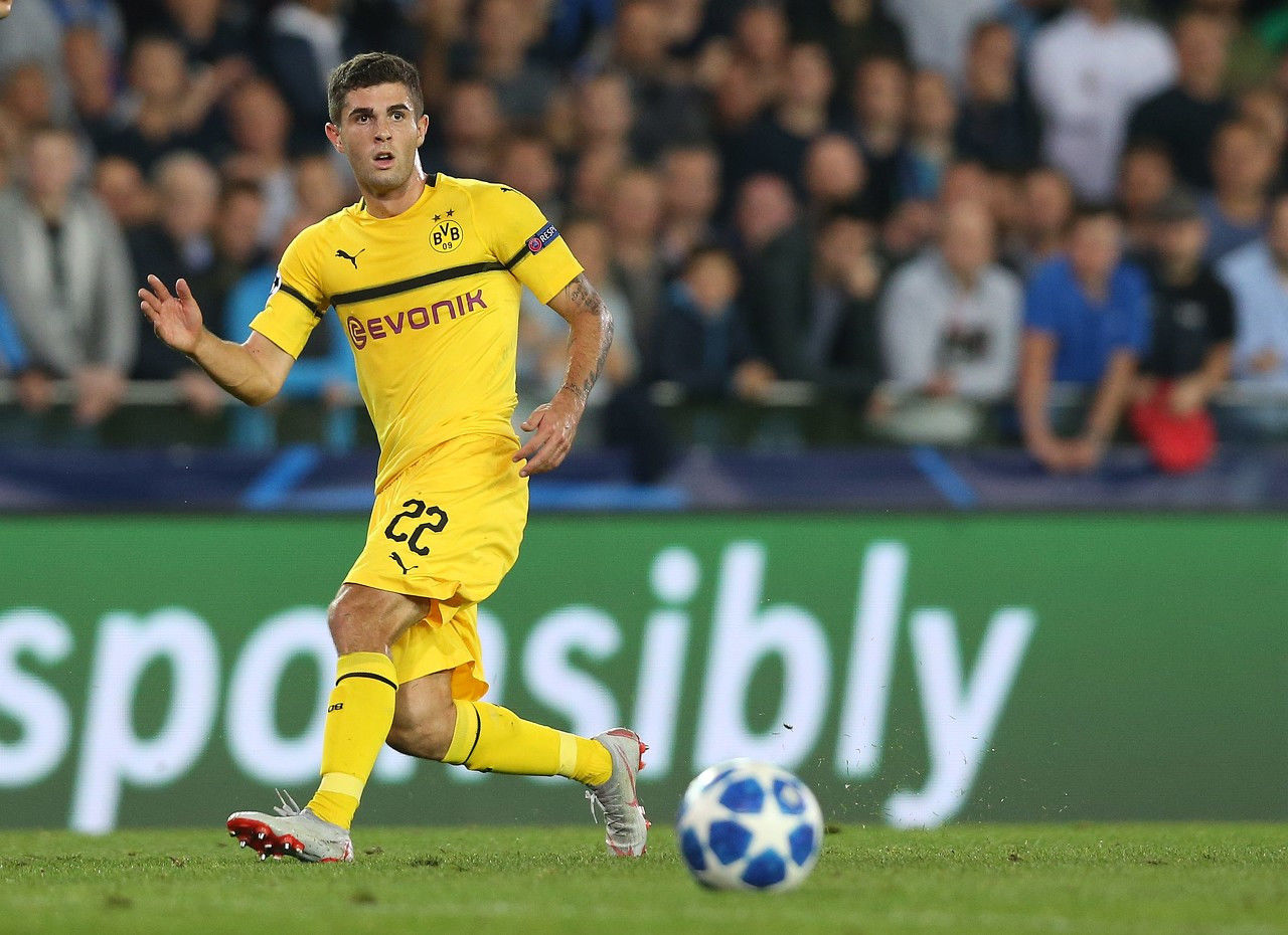 交易两位场均18+的核心，换来仨老将！为了模板麦迪的5号秀真拼了