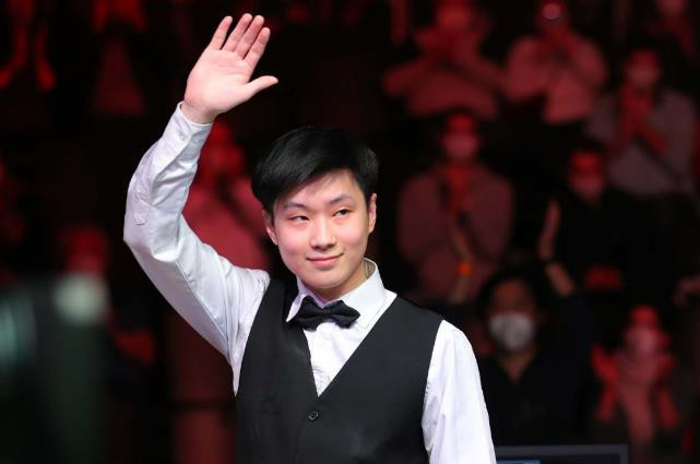 多次成功地 多次成功地