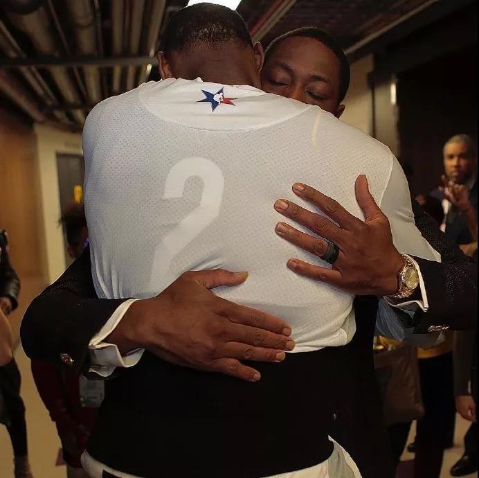 关键传球与 关键传球与